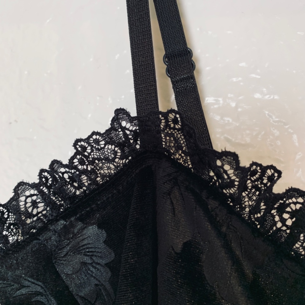 InGoticos Black Velvet Gothic Mini Dress Large Silver Cross Charm Whimsigoth - Picture 5 of 16